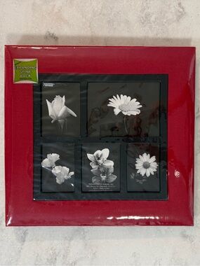 NWT Pioneer EZ Load 12” x 12” Dark Red Memory Book